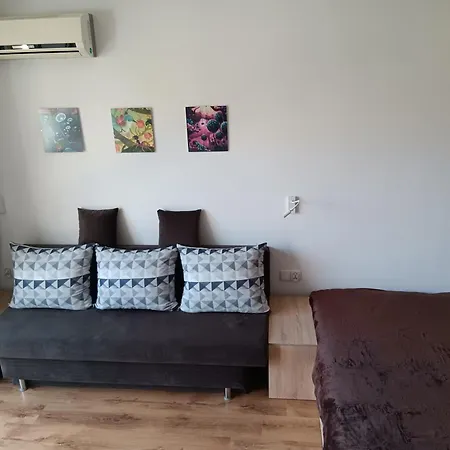 Royal Palm Studio, Апартаменти Светий Влас