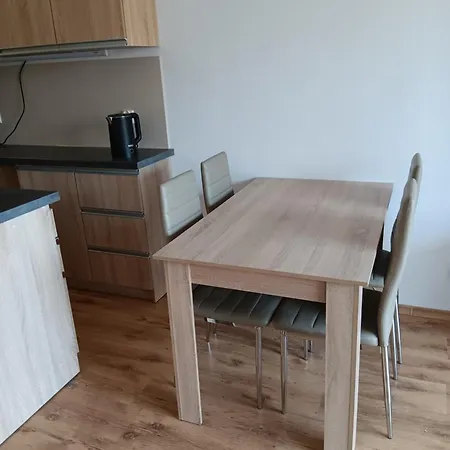 Апартаменти Royal Palm Studio,