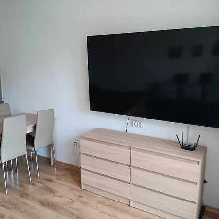 Royal Palm Studio, Свети Влас